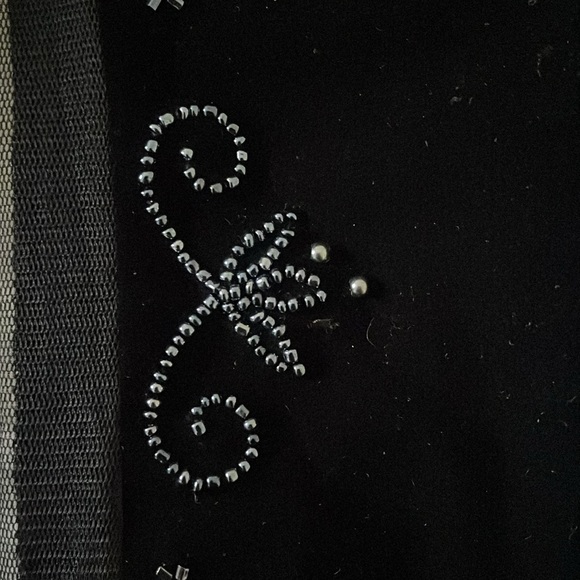 Needs Repairs Dave & Johnny By Laura Ryner Beaded Velvet Prom Dress - Picture 8 of 15